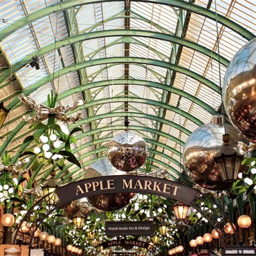 Covent Garden Christmas Shopping